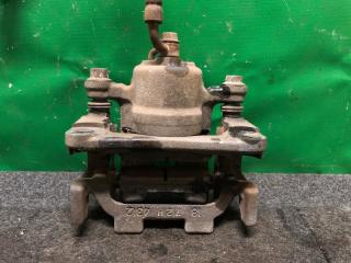 Суппорт тормозной задний левый G25/G35/G37/Q40 06-14 2008 Седан 3.5 VQ35HR