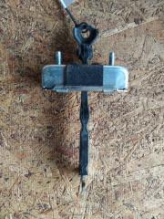 Ограничитель двери задний левый TOYOTA AURIS 06-12