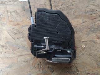 Замок двери задний левый TOYOTA AURIS 06-12