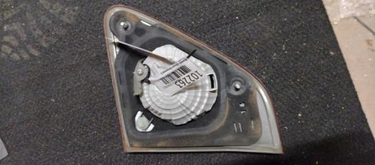 Фонарь внутренний задний левый COROLLA 150 06-13