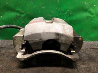 Суппорт тормозной передний правый PRIUS - 30 09-17 2013 ZVW30 1.8 2ZRFXE