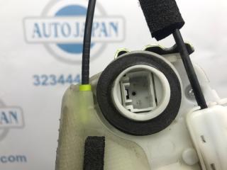 Замок двери задний левый PRIUS - 30 09-17 Хэтчбек