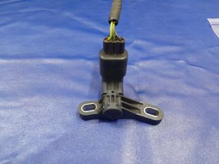 Датчик положения коленвала CX-7 06-12 2.3