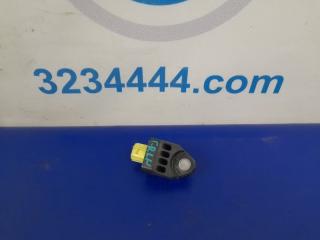 Датчик удара передний левый SUBARU FORESTER 12-19