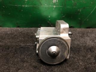 Клапан кондиционера VOLKSWAGEN PASSAT B7 11-15 2.5