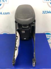 Подлокотник VELOSTER 11-18