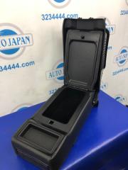 Подлокотник GS 12- 2015 Седан 8ARFTS 2.0TURBO