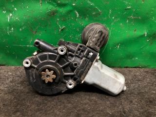 Моторчик стеклоподъемника передний левый SUZUKI KIZASHI 09-14