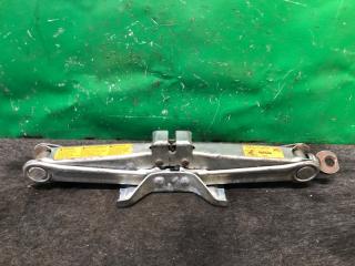 Домкрат NISSAN