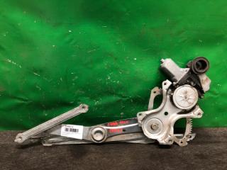 Стеклоподъемник задний левый TOYOTA SIENNA 11-16