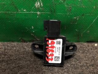 Датчик удара передний правый ELANTRA MD 10-15