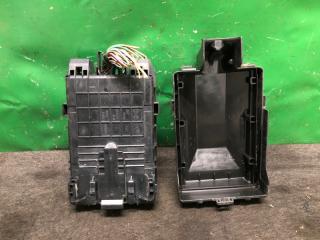 Блок предохранителей моторный отсек EX35(37) 07-12 2008 Внедорожник 3.5