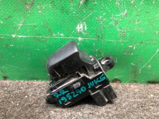 Кнопка стеклоподъемника задняя NISSAN JUKE 10-19