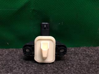 Датчик удара передний левый INFINITI QX30 16-20 Внедорожник 2.0 20PET