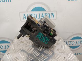 Блок предохранителей моторный отсек PAJERO 99-06