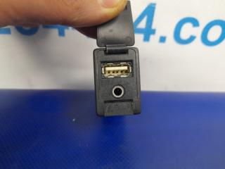 USB адаптер LEXUS IS250/350 05-13