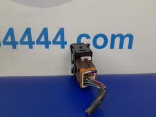 Кнопка обогрева сидений QX56 / TITAN / ARMADA 04-16