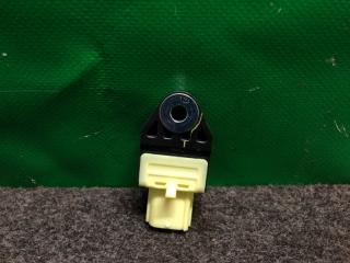 Датчик удара передний правый SIENNA 11-16 2012 GSL30 3.5 2GR-FE