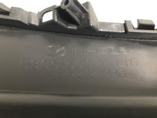 Заглушка ПТФ передняя левая MAZDA 5 CR 05-10 Минивен 2.3