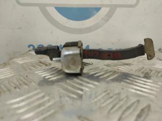 Ограничитель двери задний правый TOYOTA AURIS 06-12