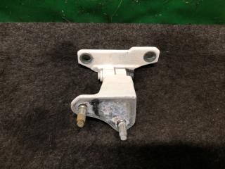 Петля двери верхняя задняя правая INFINITI Q50 15-20 Б/У Петля двери верхняя задняя правая INFINITI Q50 15-20