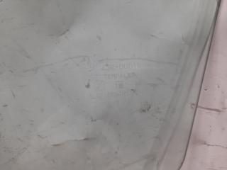 Стекло двери переднее правое SUZUKI SX4 06-13 Седан 2.0 J20A