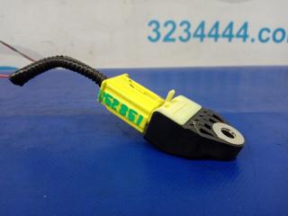 Датчик удара задний левый TOYOTA SIENNA 11-16 GSL30 3.5 2GR-FE