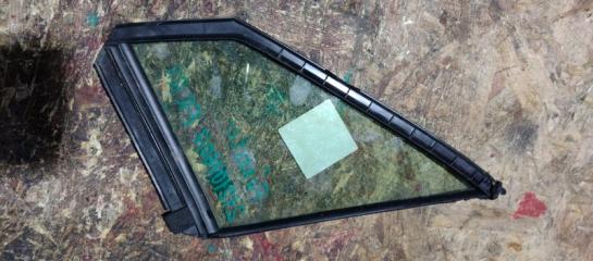 Стекло двери глухое переднее правое FORESTER 12-19 2013 Внедорожник 2.5