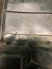 Дефлектор радиатора левый TLX 14-17