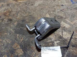 Петля двери верхняя передняя правая ALTIMA L32 07-12 2010 Седан 2.5