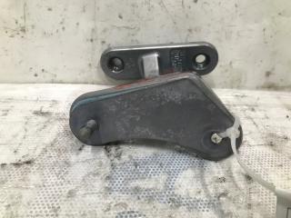 Петля двери верхняя передняя правая INFINITI QX30 16-20 Внедорожник 2.0 20PET