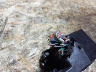 Блок предохранителей моторный отсек MDX (YD2) 06-13 YD2 3.7