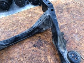 Балка передней подвески передняя LS460 06-12