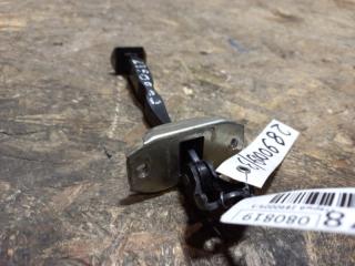 Ограничитель двери передний левый ALTIMA L33 12-18 2014 L33 2.5