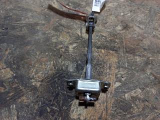 Ограничитель двери передний левый SUZUKI SX4 06-13