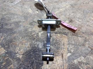 Ограничитель двери передний левый HYUNDAI I30 FD 07-12 Б/У Ограничитель двери передний левый HYUNDAI I30 FD 07-12