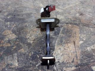 Ограничитель двери передний правый NISSAN ALTIMA L32 07-12