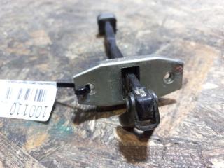 Ограничитель двери задний правый CAMRY 40 06-11