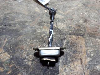 Ограничитель двери передний левый INFINITI G35 03-07 Б/У Ограничитель двери передний левый INFINITI G35 03-07