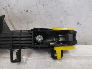 Ручка двери наружная передняя левая PRIUS - 30 09-17 2010 Хэтчбек 1.8 2ZR-FXE