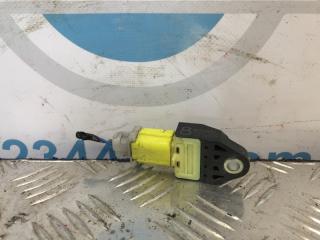 Датчик удара передний правый FORESTER SH 07-12