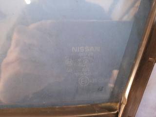 Стекло двери глухое заднее правое NISSAN TIIDA/VERSA C11 04-11 Седан 1.8 MR18DE