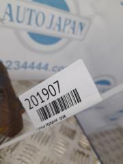 Кулак поворотный передний правый CAMRY 40 06-11