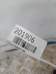 Кулак поворотный передний правый CAMRY 40 06-11