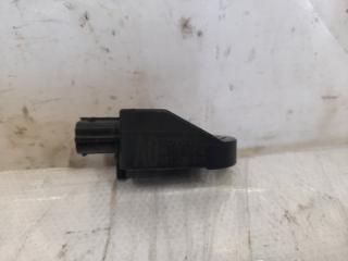 Датчик удара TOYOTA PRIUS - 30 09-17 Хэтчбек 1.8 2ZR-FXE