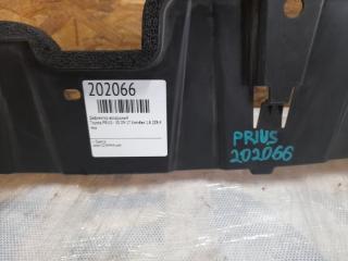 Дефлектор воздушный PRIUS - 30 09-17 2010 Хэтчбек 1.8 2ZR-FXE