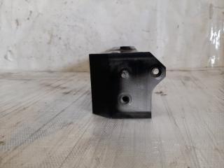 Кронштейн усилителя переднего бампера передний левый LEXUS LS460 06-12 Седан 4.6 1UR-FSE