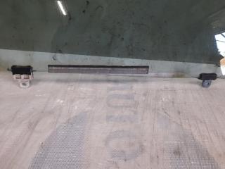 Стекло двери переднее правое TOYOTA COROLLA 150 06-13 Седан 1.8 2ZR-FE