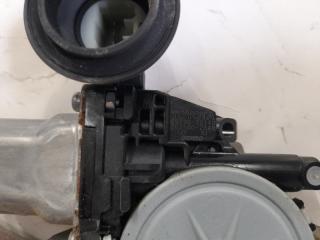 Стеклоподъемник задний правый TOYOTA COROLLA 150 06-13 Седан 1.8 2ZR-FE