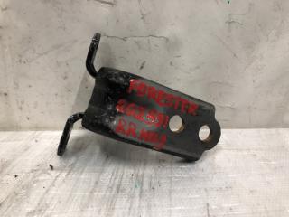 Петля двери нижняя задняя правая SUBARU FORESTER 12-19 2015